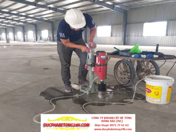 Cách kiểm tra độ sâu khoan bê tông chuẩn xác bằng thiết bị đo
