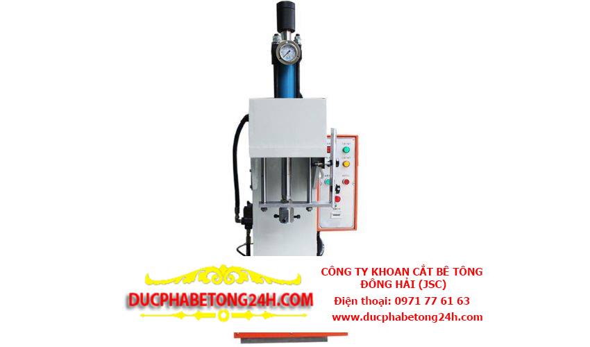 Cách bảo dưỡng máy thủy lực khi làm việc với bê tông