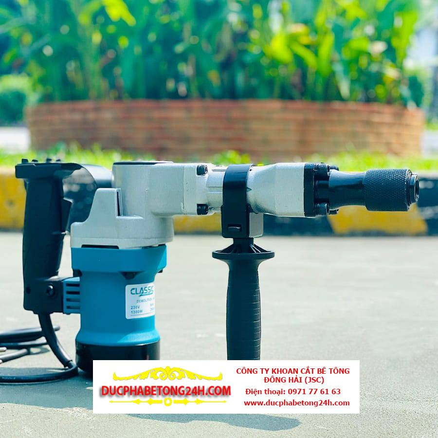 Đục Phá Bê Tông Bằng Búa Điện Công Suất Cao