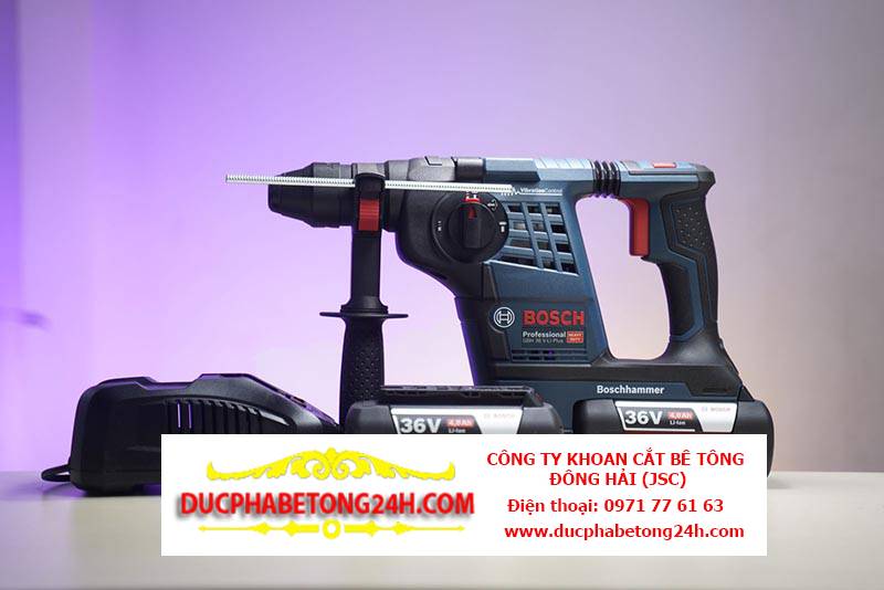 Đục Phá Bê Tông Bằng Búa Điện Công Suất Cao