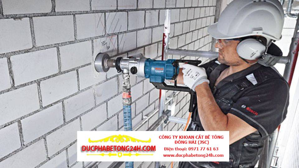 Làm thế nào để đảm bảo an toàn cho công nhân khi khoan rút lõi bê tông?