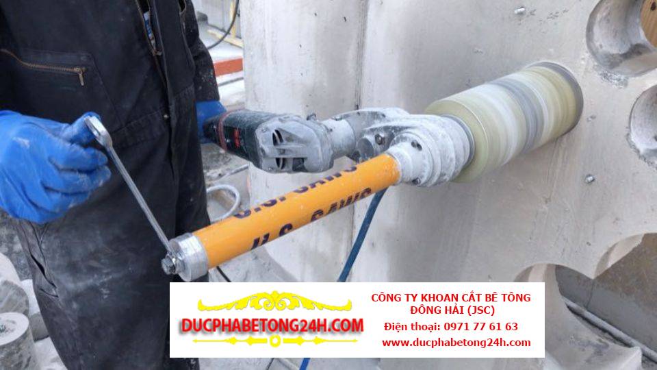 Phân biệt khoan khô và khoan ướt trong rút lõi bê tông